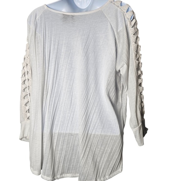 New Directions White Lace Sleeve Tie Front Top XL Feminine Resortwear Romantic - Picture 3 of 8